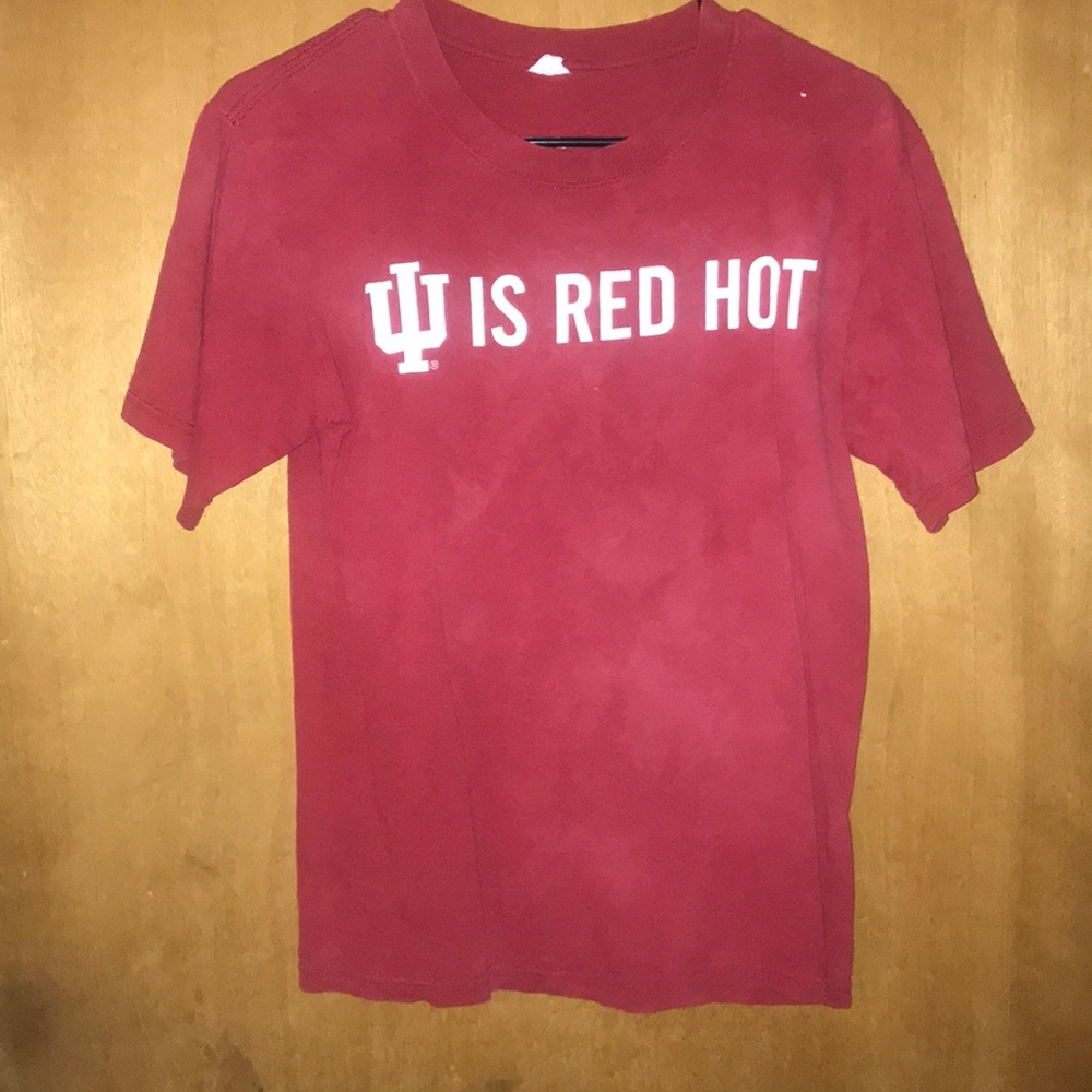 Tie die read IU T-shirt